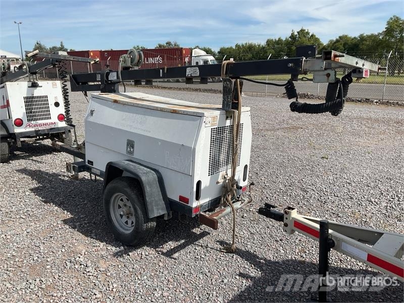Wacker LTC-4L Fénytornyok