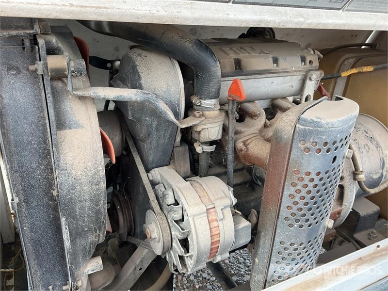 Wacker LTC-4L Fénytornyok