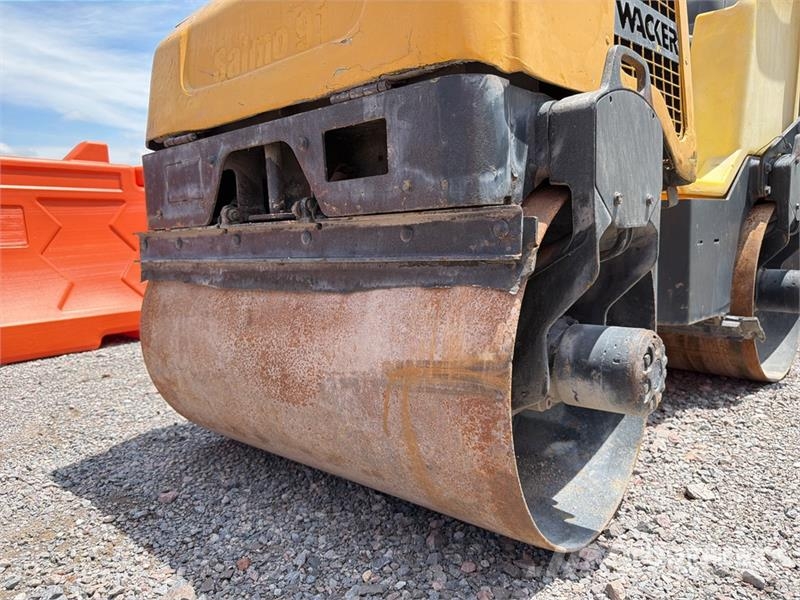 Wacker RD12A مداحل ثنائية الاسطوانة