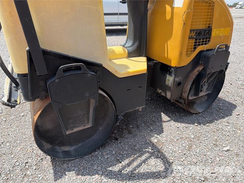 Wacker RD12A مداحل ثنائية الاسطوانة