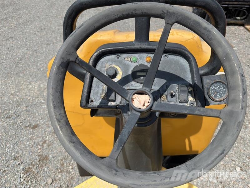 Wacker RD12A مداحل ثنائية الاسطوانة