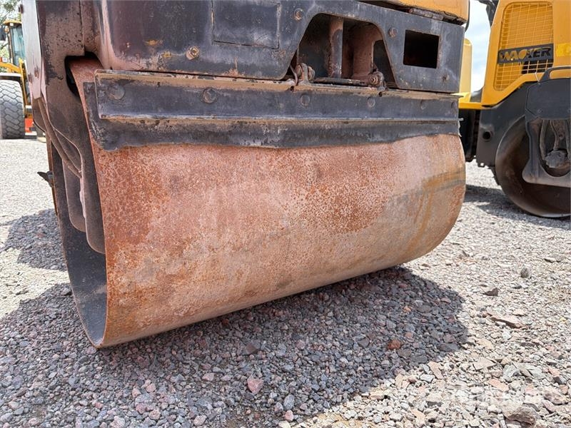 Wacker RD12A مداحل ثنائية الاسطوانة