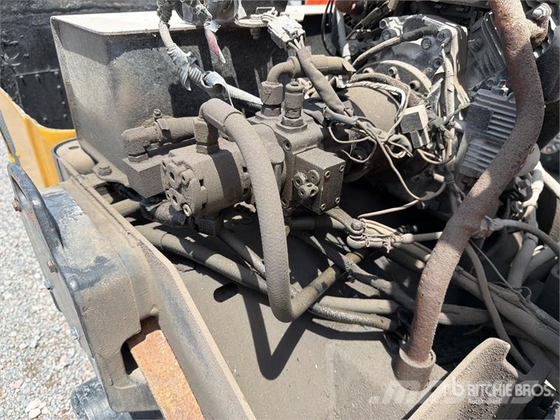 Wacker RD12A مداحل ثنائية الاسطوانة