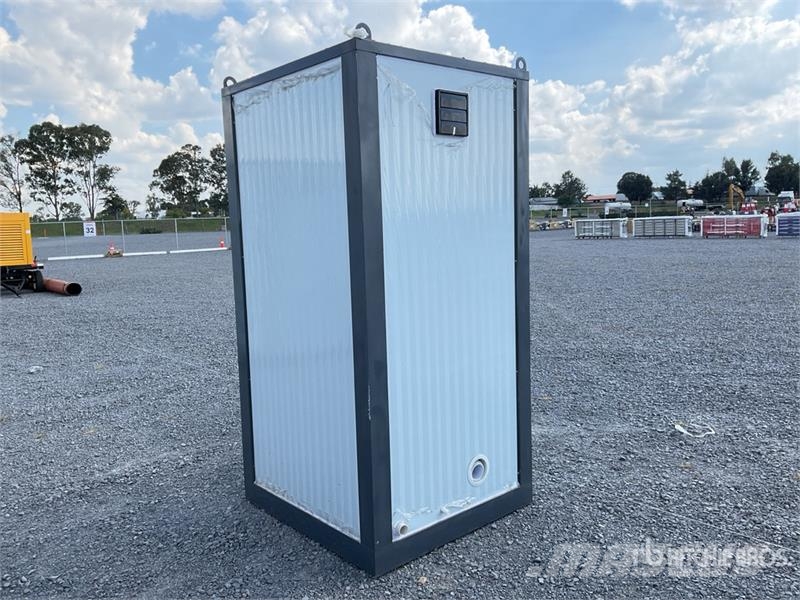  WC-1 3 ft 8 in x 3 ft 11 in 1 Person Skid-Mounted  مكونات أخرى