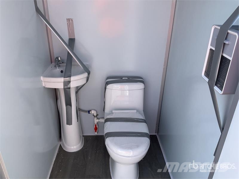  WC-1 3 ft 8 in x 3 ft 11 in 1 Person Skid-Mounted  مكونات أخرى