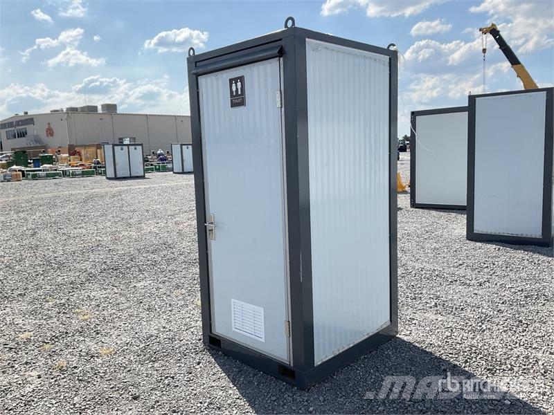  WC-1 3 ft 8 in x 3 ft 11 in 1 Person Skid-Mounted  مكونات أخرى
