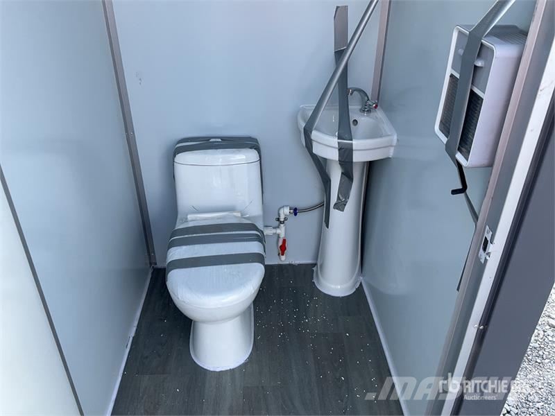  WC-1 3 ft 8 in x 3 ft 11 in 1 Person Skid-Mounted  مكونات أخرى