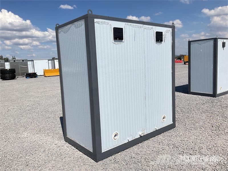  WC-2 7 ft 3 in x 3 ft 11 in 2 Person Skid-Mounted  مكونات أخرى