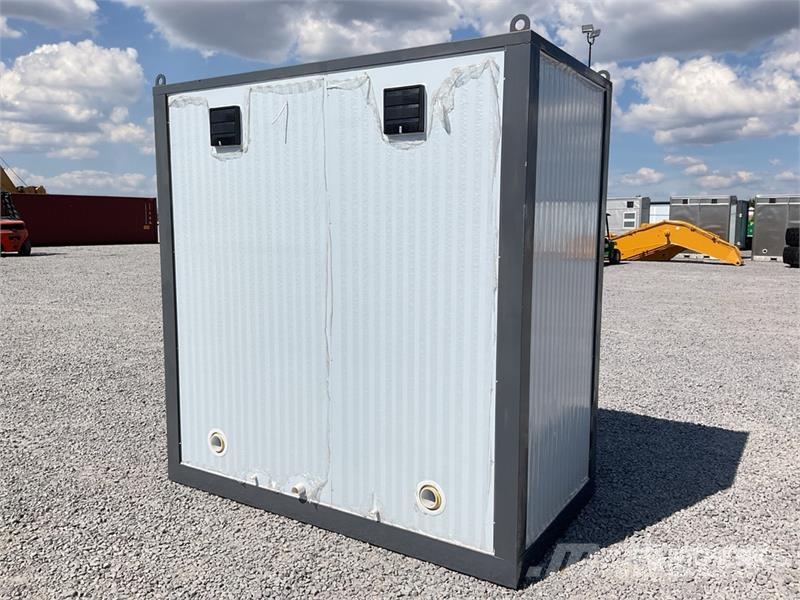  WC-2 7 ft 3 in x 3 ft 11 in 2 Person Skid-Mounted  مكونات أخرى