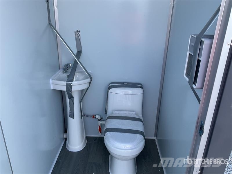  WC-2 7 ft 3 in x 3 ft 11 in 2 Person Skid-Mounted  مكونات أخرى