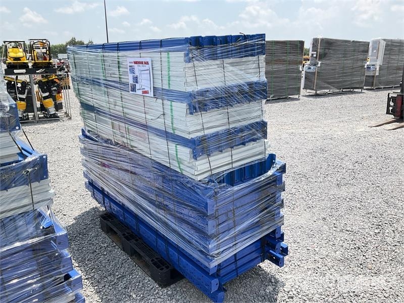  WRB 300 Lote de Estantes (Sin Usar) / Shelving (Un Otros componentes