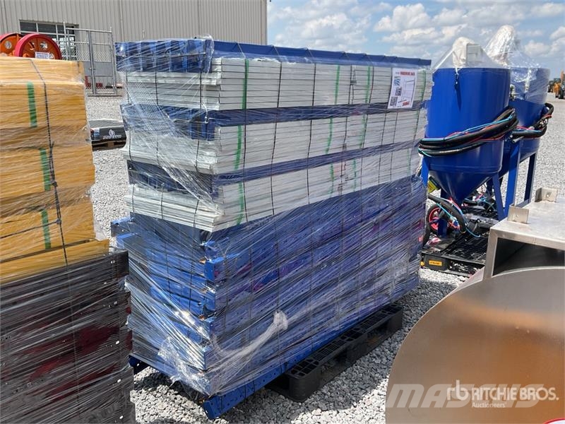 WRB 300 Qty of Warehouse Rack Shelving (Unused) Otros componentes