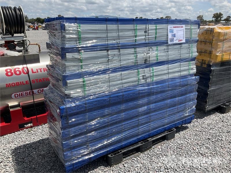 WRB 300 Qty of Warehouse Rack Shelving (Unused) Otros componentes