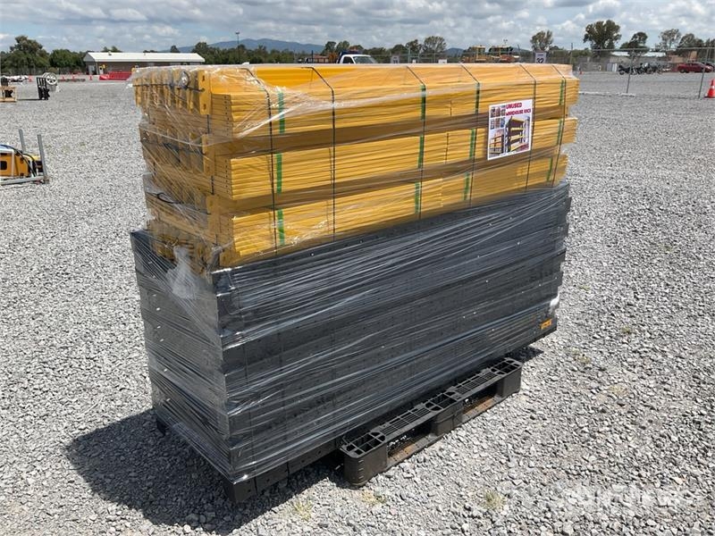 WRY 300 Qty of Warehouse Rack Shelving (Unused) Otros componentes