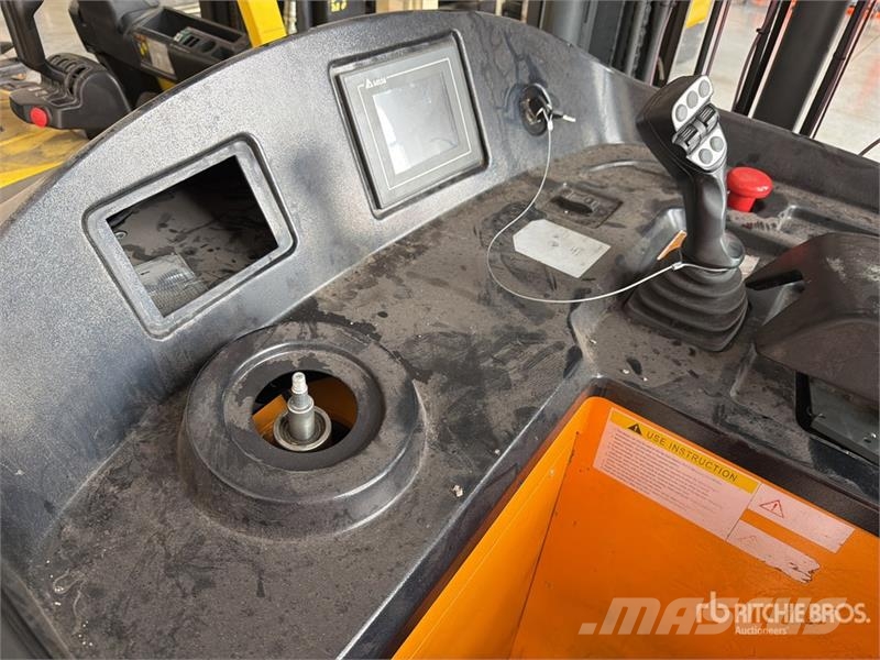 Xilin CQDH20C 3500 lb Montacargas Electrico (INOPERABLE) Skjutstativtruck