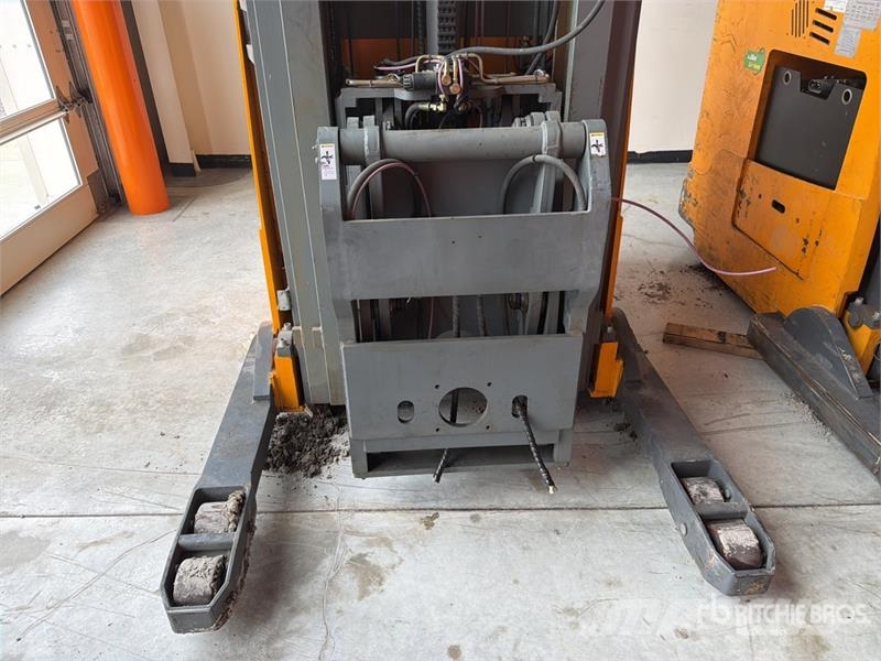 Xilin CQDH20C 3500 lb Montacargas Electrico (INOPERABLE) Skjutstativtruck