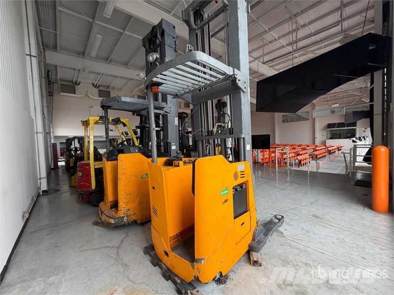 Xilin CQDH20C 3500 lb Montacargas Electrico (INOPERABLE) Skjutstativtruck