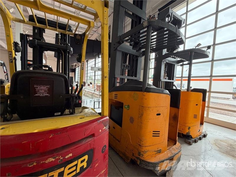 Xilin CQDH20C 3500 lb Montacargas Electrico (INOPERABLE) Skjutstativtruck