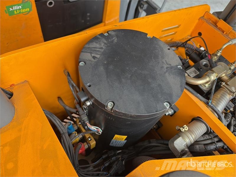 Xilin CQDH20C 3500 lb Montacargas Electrico (INOPERABLE) Skjutstativtruck