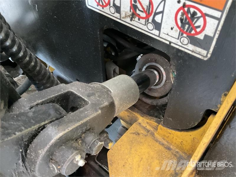 Yale ERC050VG 4750 lb Montacargas Electrico / Electric  Električni viljuškari