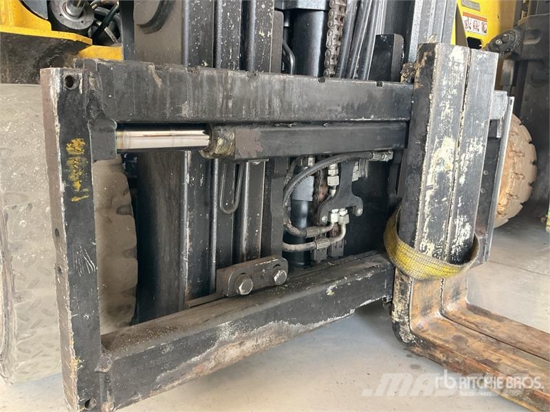 Yale ERC050VGN36TE083 4750 lb Montacargas Electrico / E Električni viličari