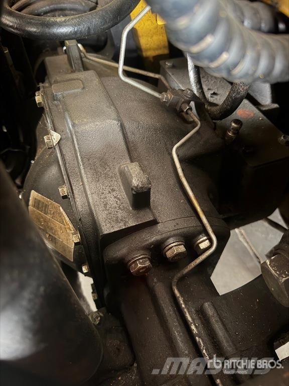 Yale ERC050VGN36TE083 4650 lb Montacargas Electrico / E Električni viličari