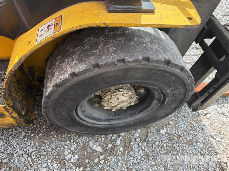 Yale GLP050MXE2120 5100 lb Cushion Tire Montacargas / F Другие складские механизмы