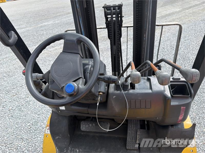 Yale GLP050MXE2120 5100 lb Cushion Tire Montacargas / F Другие складские механизмы