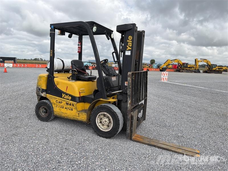 Yale GLP050MXE2120 5100 lb Cushion Tire Montacargas / F Другие складские механизмы