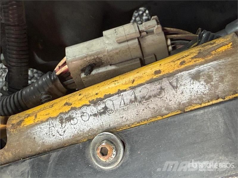 Yale GLP050MXE2120 5100 lb Cushion Tire Montacargas / F Інше