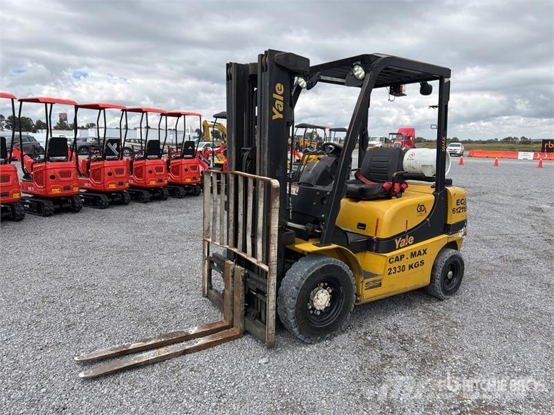 Yale GLP050MXE2120 5100 lb Cushion Tire Montacargas / F Інше