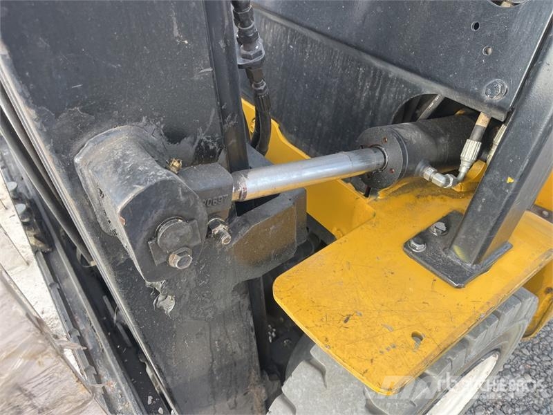 Yale GP050MX 4800 lb Cushion Tire Montacargas / Forklif شاحنات ذات رافعات شوكية - أخرى