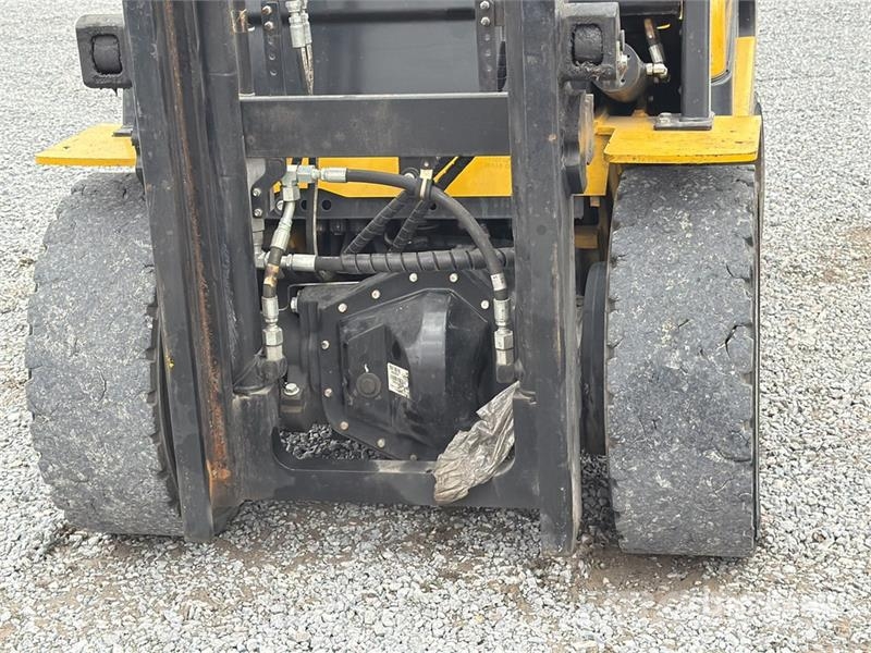 Yale GP060MX 5700 lb Cushion Tire Montacargas / Forklif Montacargas - otros