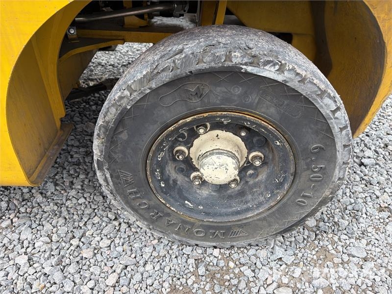 Yale GP060MX 5700 lb Cushion Tire Montacargas / Forklif Montacargas - otros