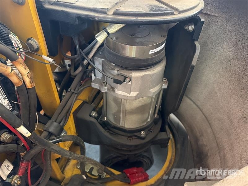 Yale MPE060LF 6000 lb Montacargas de Patin / Pallet Jac Handhubwagen