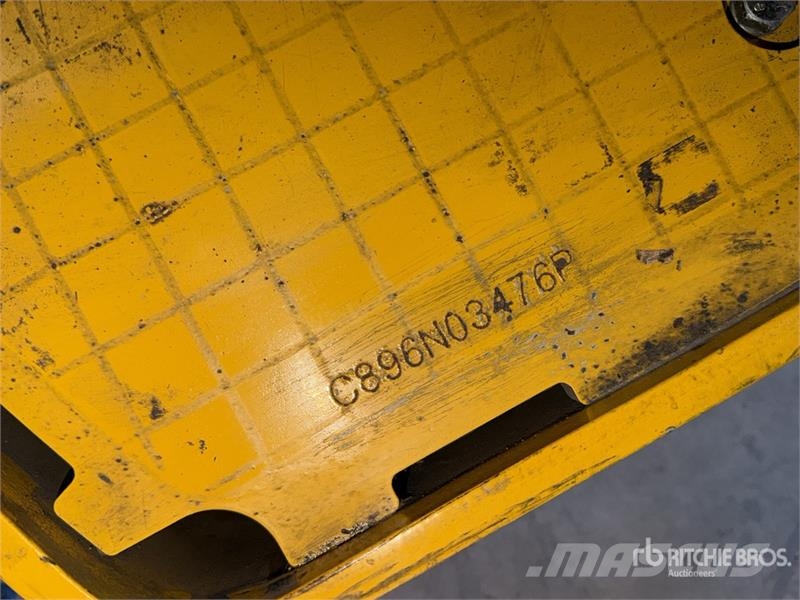 Yale MPE060LF 6000 lb Montacargas de Patin / Pallet Jac Handhubwagen