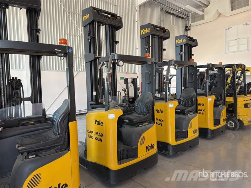 Yale MR16 3500 lb Montacargas Electrico / Reach Truck شاحنة مناولة