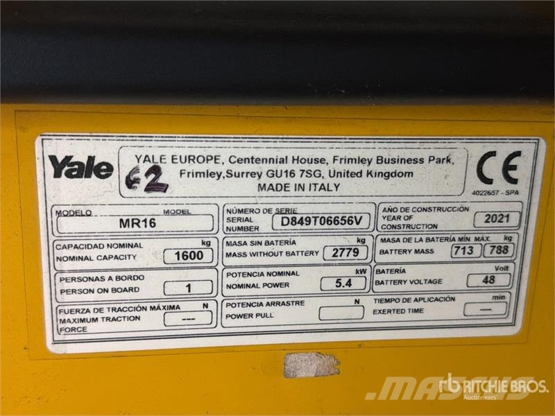 Yale MR16 3500 lb Montacargas Electrico / Reach Truck شاحنة مناولة