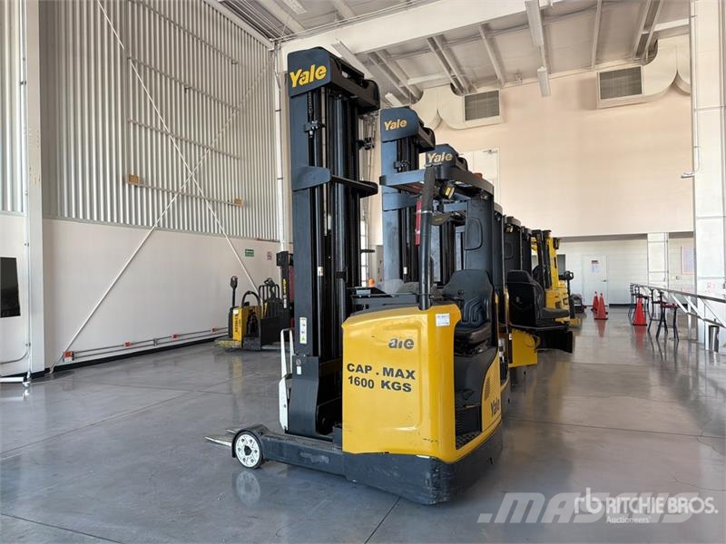 Yale MR16 3500 lb Montacargas Electrico / Reach Truck شاحنة مناولة