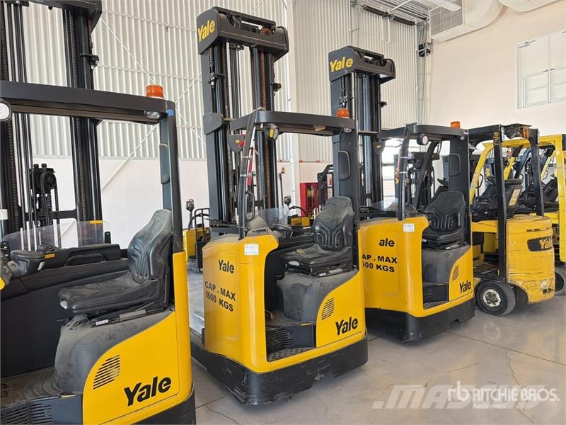 Yale MR16 3500 lb Montacargas Electrico / Reach Truck Tolóoszlopos targonca