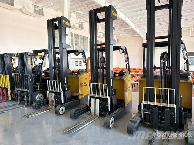 Yale MR16 3500 lb Montacargas Electrico / Reach Truck Tolóoszlopos targonca