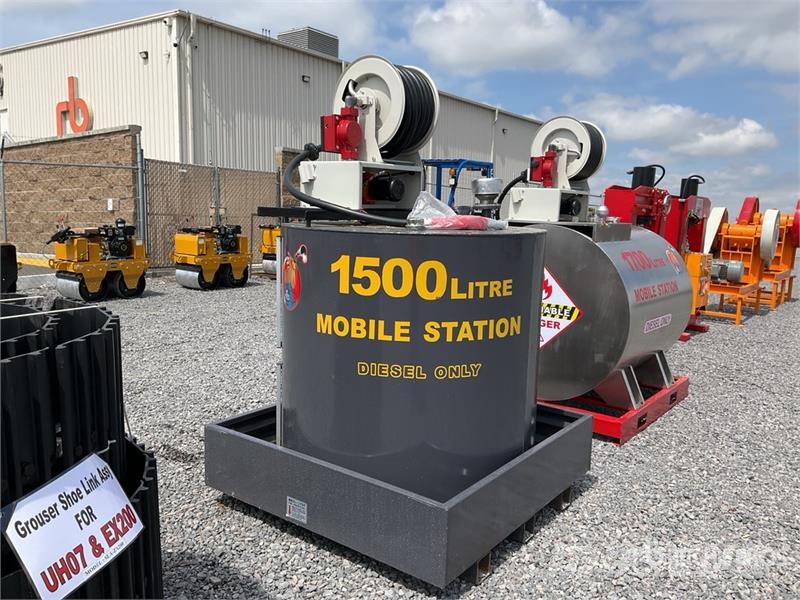 Yuni D1500DC 1500 L Skid Mounted Steel Diesel Tanque pa Fuel and additive tanks