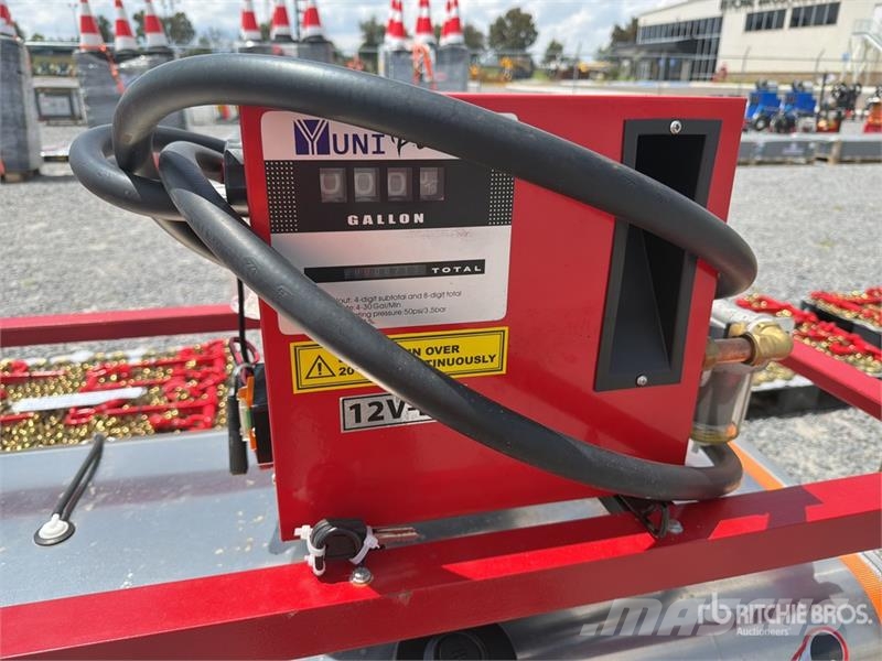 Yuni D620DC 600 L Skid Mounted Stainless Steel Diesel T صهاريج الوقود والصهاريج الإضافية