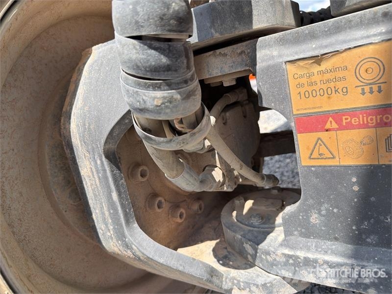Zoomlion ZA24J 4WD Diesel Elevador Articulado / Articulatin Iseliikuvad poomtõstukid