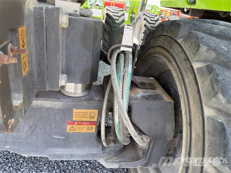 Zoomlion ZA24J 4WD Diesel Elevador Articulado / Articulatin Articulated boom lifts