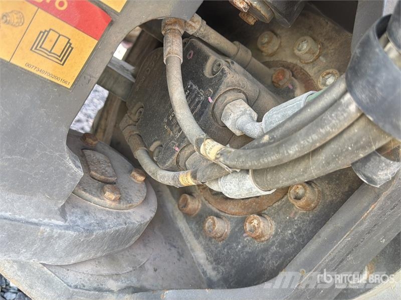 Zoomlion ZA24J 4WD Diesel Elevador Articulado / Articulatin Iseliikuvad poomtõstukid
