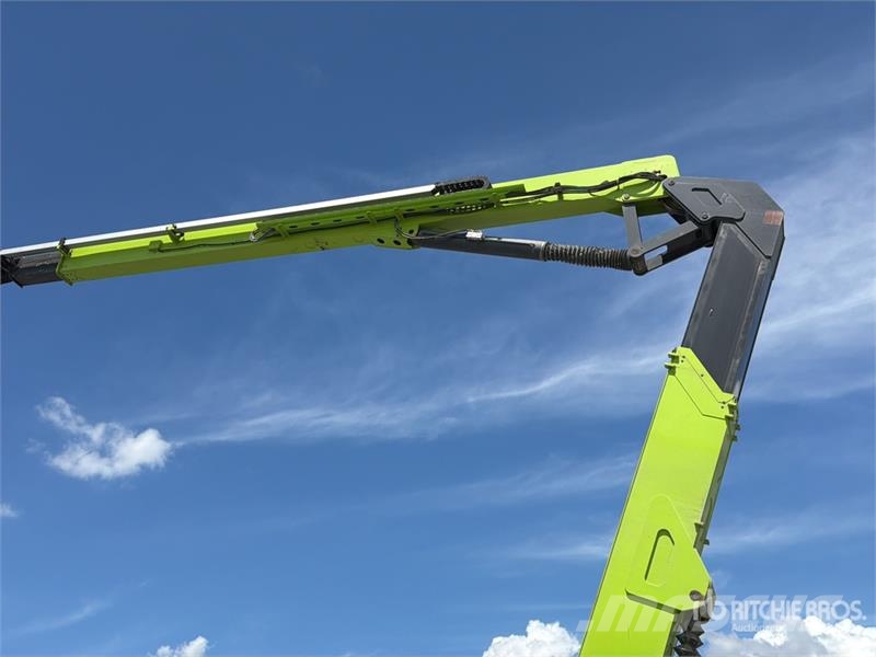 Zoomlion ZA24J 4WD Diesel Elevador Articulado / Articulatin Articulated boom lifts