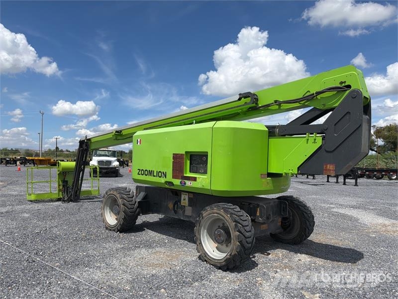 Zoomlion ZA24J 4WD Diesel Elevador Articulado / Articulatin Articulated boom lifts