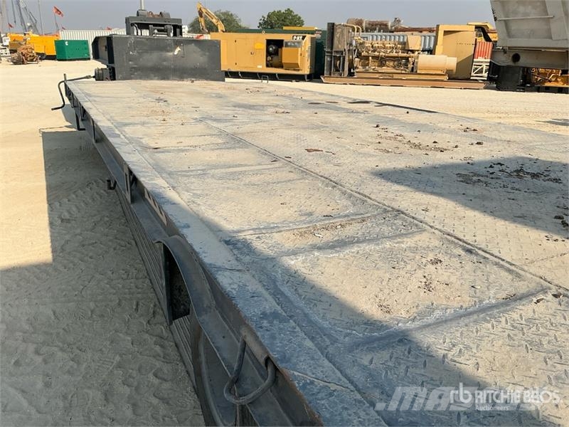  11.4 m Tri/A Step Deck Trailer لوادر منخفضة