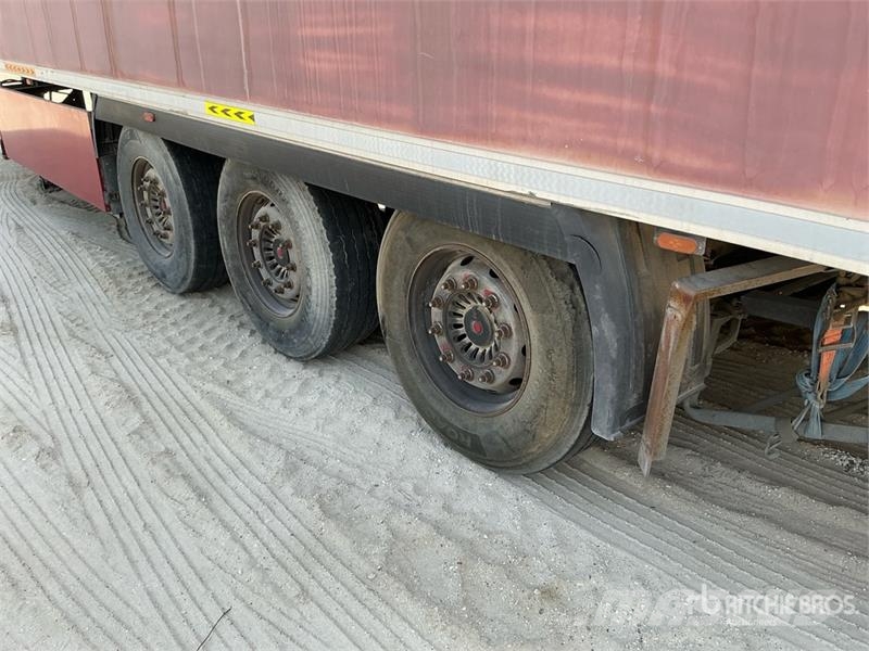13.3 m Tri/A Refrigerated Trailer Külmikpoolhaagised